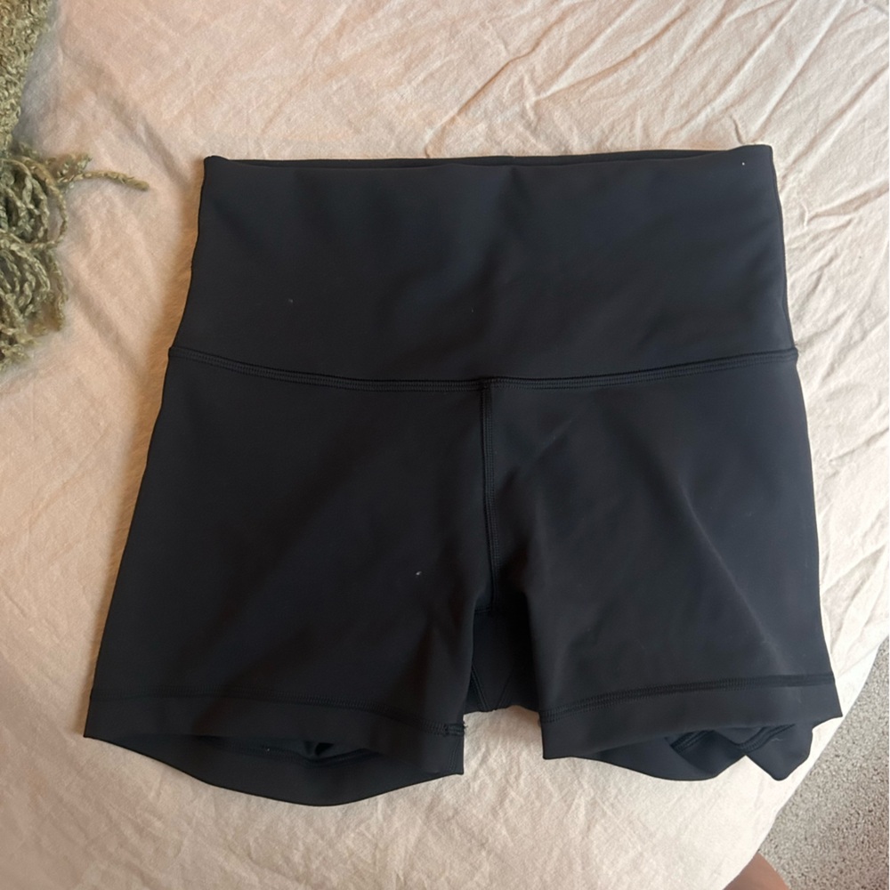 Lululemon Wunder Train biker shorts 4”, black, size 6